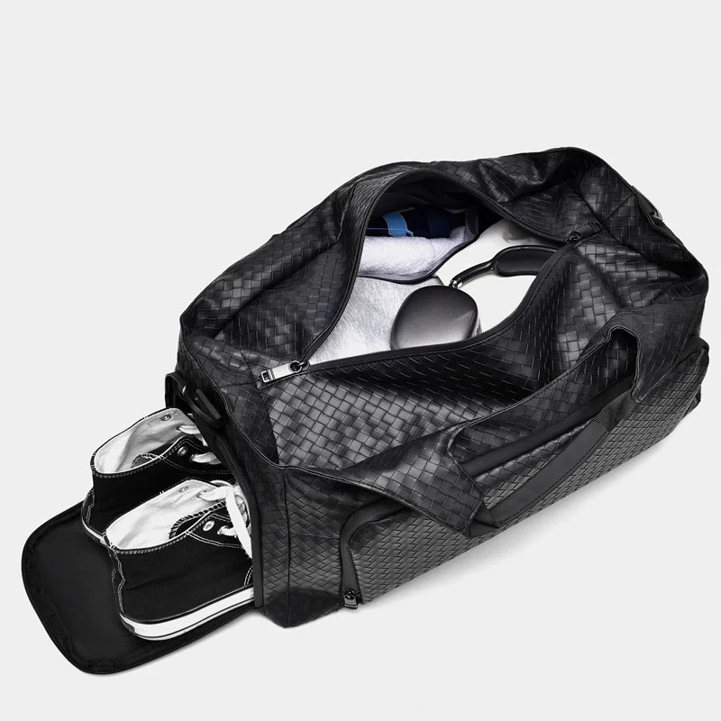 Guangzhou Fuliya Industry Co.,Ltd C-81293 PU leather travel gym bag, water-resistant and durable, large capacity with multi-layer storage, shoe compartment, wet/dry pocket, widened shoulder pad, and luggage strap - for short trips and fitness.