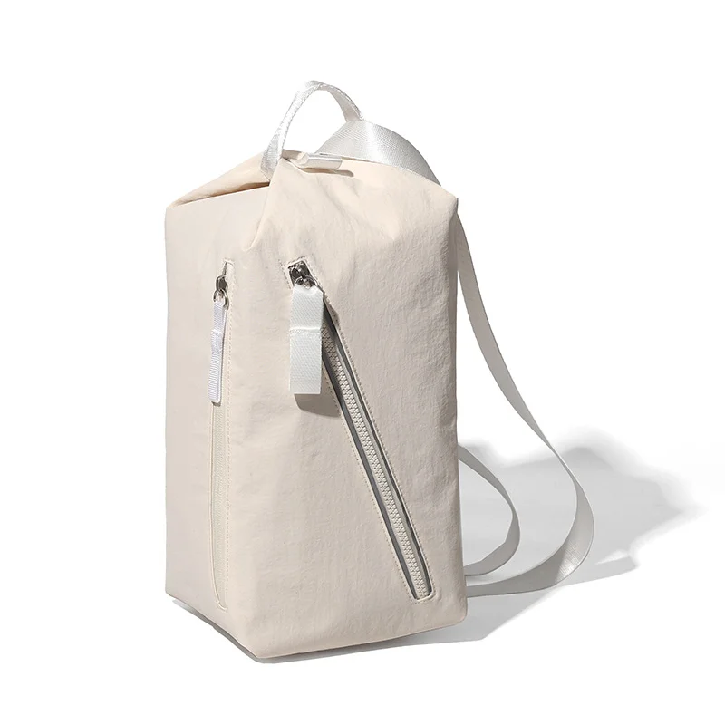 Guangzhou Fuliya Industry Co.,Ltd C-81314 Multi-functional sports bag with multiple carrying modes (shoulder, crossbody, chest, backpack, hand), extended design, water-repellent fabric, reflective strips - for cycling, fitness, and daily.