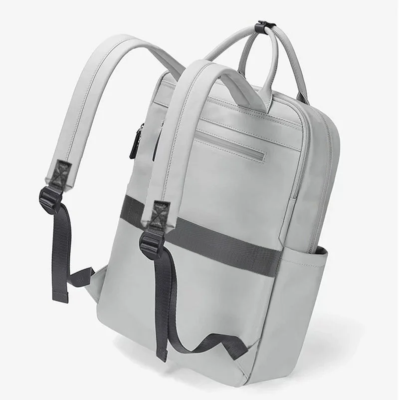 Guangzhou Fuliya Industry Co.,Ltd C-81353 This waterproof backpack features scientific layering, a separate laptop compartment, large-capacity main compartment, back anti-theft zipper, and rivet reinforcement - ideal for commuting, school, and weekends.