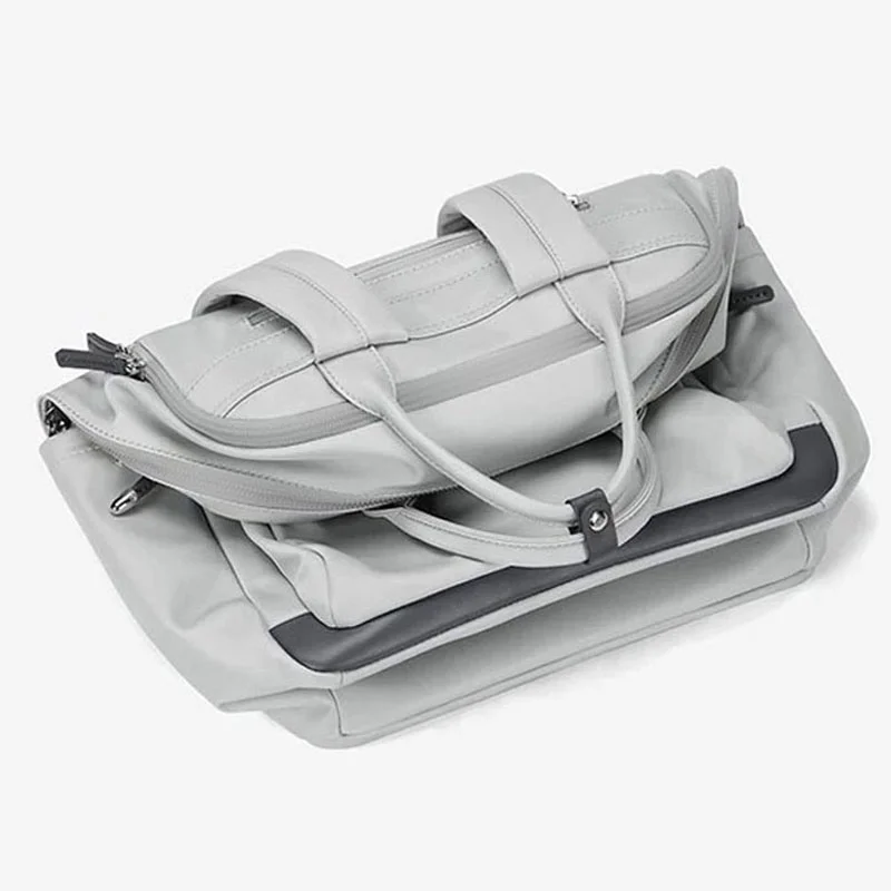 Guangzhou Fuliya Industry Co.,Ltd C-81353 This waterproof backpack features scientific layering, a separate laptop compartment, large-capacity main compartment, back anti-theft zipper, and rivet reinforcement - ideal for commuting, school, and weekends.