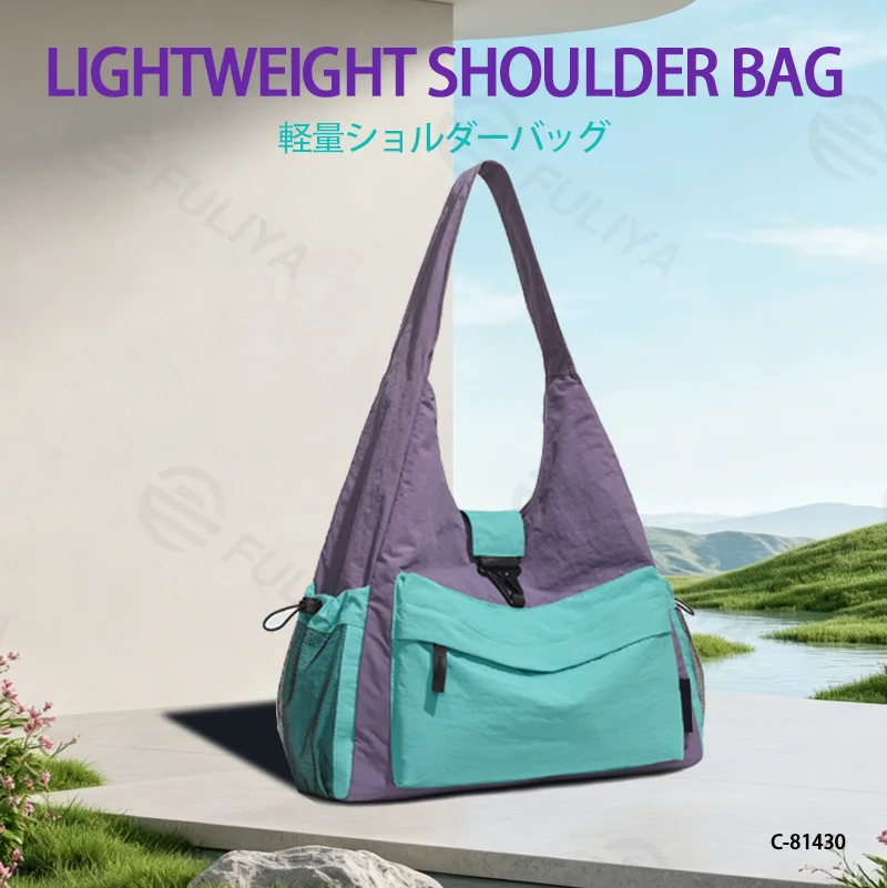広州富麗雅実業有限会社 バックパック C-81430 - 正面画像 - 全体シルエットと主収納部の開口部を展示 (1/6)