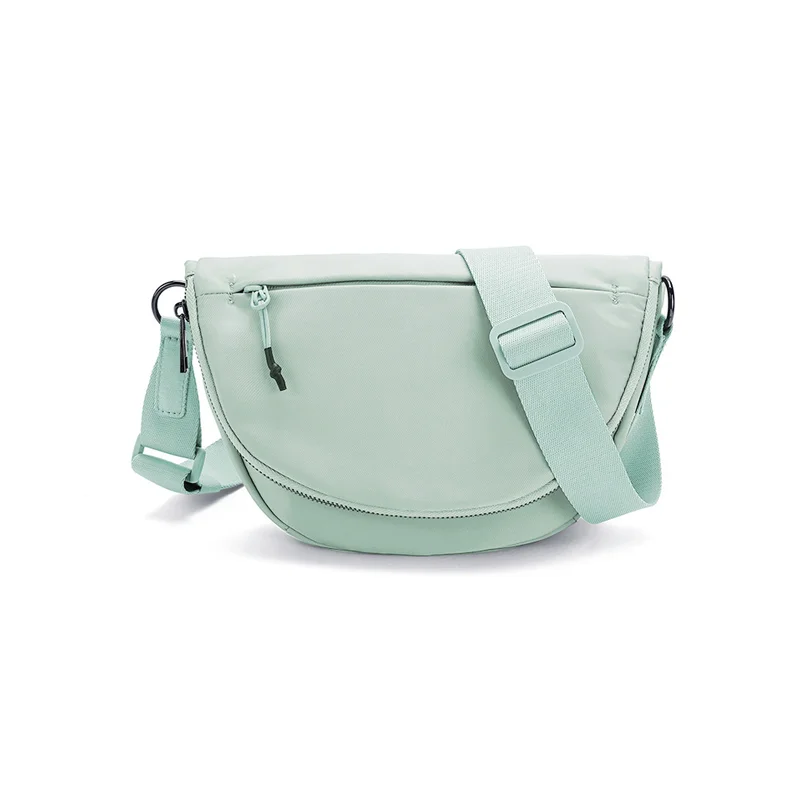 Guangzhou Fuliya Industry Co.,Ltd C-81072 Outdoor casual crossbody bag, water-resistant and wear-resistant, large capacity with pockets, metal hardware, dual zipper, sturdy strap, and foldable storage design - for sports, yoga, and daily use.